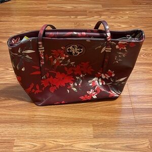 Guess Open Road Floral Tote bag (Barely used)
